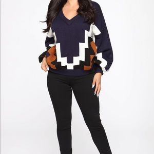 Colorblock Sweater - Navy/combo